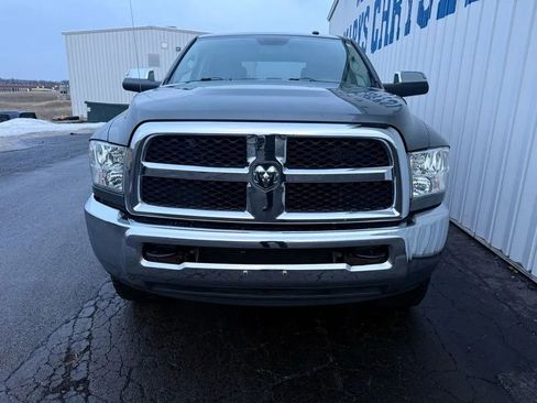 Used 2013 RAM 2500 Tradesman w/ Chrome Appearance Group image 2