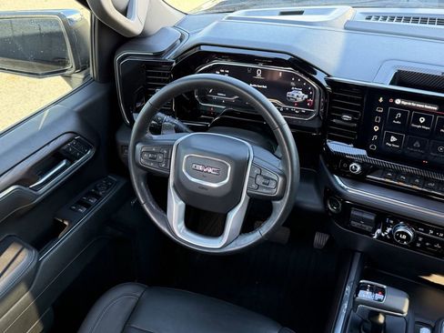 Used 2023 GMC Sierra 1500 SLT w/ SLT Premium Plus Package AWD/4WD image 15