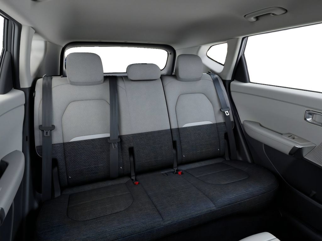 New 2027 Kia Seltos LX FWD image 16