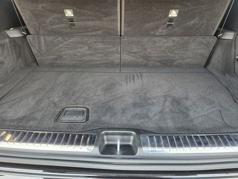 Used 2025 Mercedes-Benz GLS 450 4MATIC image 33