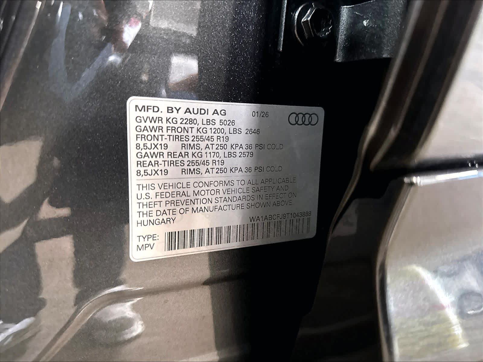 Certified 2026 Audi Q3 quattro 2.0T w/ Driver Assistance Package AWD/4WD image 36