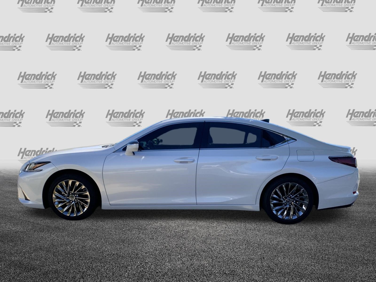 Used 2025 Lexus ES 350 Ultra Luxury FWD image 7