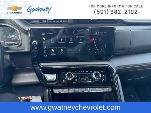 Used 2023 GMC Sierra 1500 AT4 w/ AT4 Premium Package AWD/4WD image 17