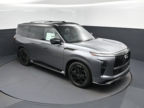 New 2026 INFINITI QX80 4WD w/ Sport Exterior Package image 39