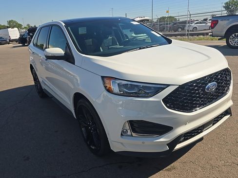 Used 2023 Ford Edge ST w/ Equipment Group 401A AWD/4WD image 6