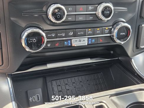 Used 2025 Ford F150 Lariat w/ Equipment Group 501A Mid AWD/4WD image 21