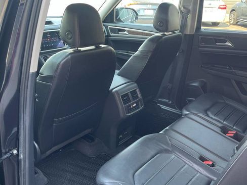 Used 2018 Volkswagen Atlas SEL Premium AWD/4WD image 13