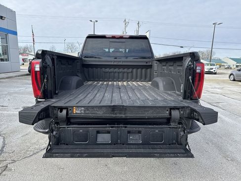 Certified 2024 GMC Sierra 2500 Denali Ultimate image 8