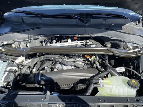 New 2026 Ford Explorer ST-Line w/ ST-Line Street Pack image 12