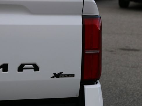 Used 2024 Toyota Tacoma SR5 image 7