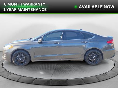 Used 2019 Ford Fusion SE w/ Equipment Group 151A image 2