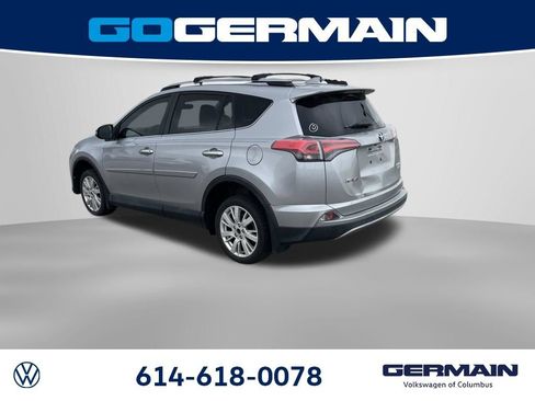 Used 2017 Toyota RAV4 Limited AWD/4WD image 4