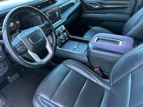 Used 2023 GMC Yukon XL Denali w/ Denali Reserve Package AWD/4WD image 10