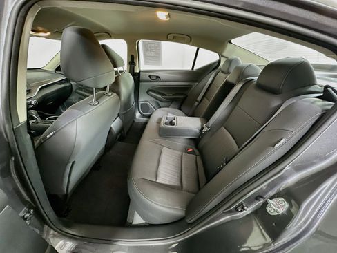 Used 2024 Nissan Altima 2.5 SV FWD image 26