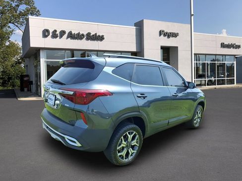 Used 2023 Kia Seltos EX AWD/4WD image 2