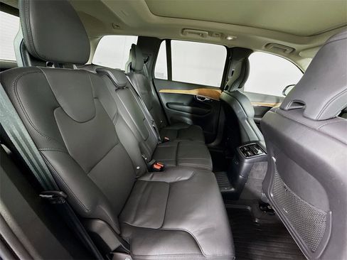 Used 2024 Volvo XC90 T8 Plus w/ Protection Package Premier image 23