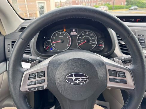 Used 2014 Subaru Outback 2.5i Premium AWD/4WD image 14