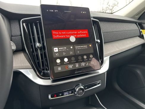 New 2026 Volvo XC90 B6 Ultra image 15