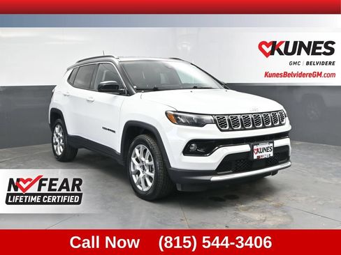 Used 2025 Jeep Compass Limited AWD/4WD image 1