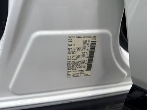 Used 2018 Nissan Murano SL w/ Midnight Edition Package FWD image 30