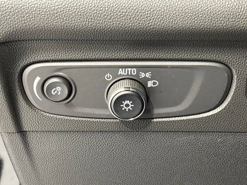 Used 2023 Buick Envision Avenir AWD/4WD image 41
