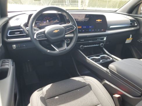 New 2026 Chevrolet Traverse LT w/ LPO, Floor Liner Package FWD image 12