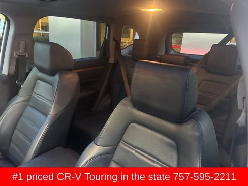 Used 2018 Honda CR-V Touring image 10