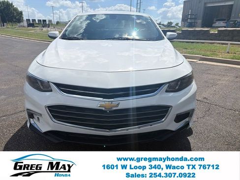 Used 2018 Chevrolet Malibu LT w/ Sport Package FWD image 6