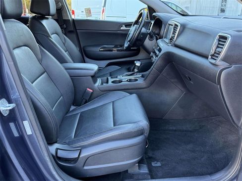 Used 2018 Kia Sportage EX w/ EX Premium Package image 14