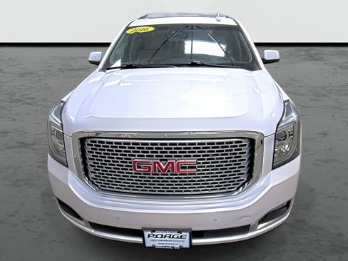 Used 2016 GMC Yukon XL Denali w/ Open Road Package image 6