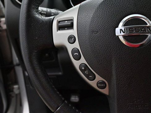 Used 2013 Nissan Rogue SL AWD/4WD image 17