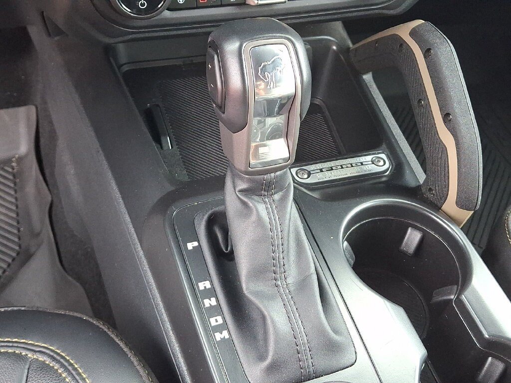 Used 2025 Ford Bronco Badlands AWD/4WD image 14