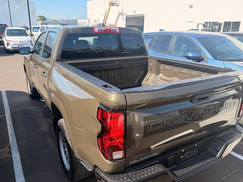 Used 2023 Chevrolet Colorado W/T RWD image 6