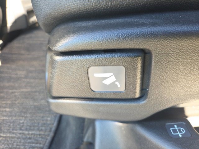 Used 2025 Honda Odyssey EX-L image 44