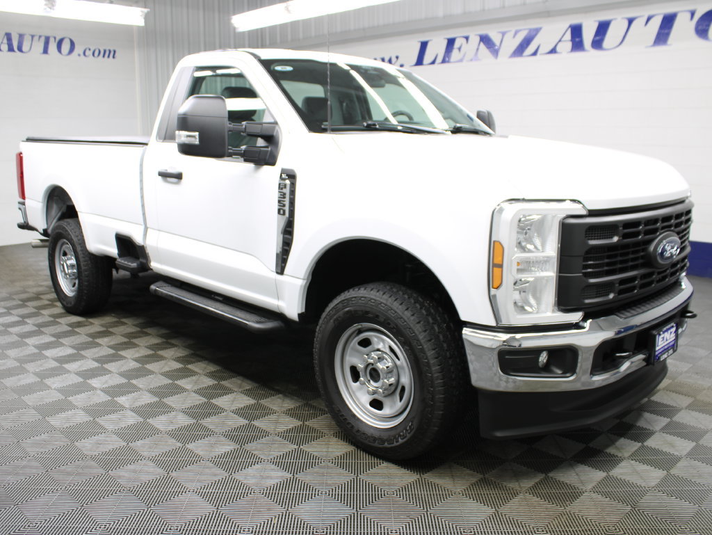 Used 2024 Ford F350 XL w/ XL Chrome Package AWD/4WD image 3