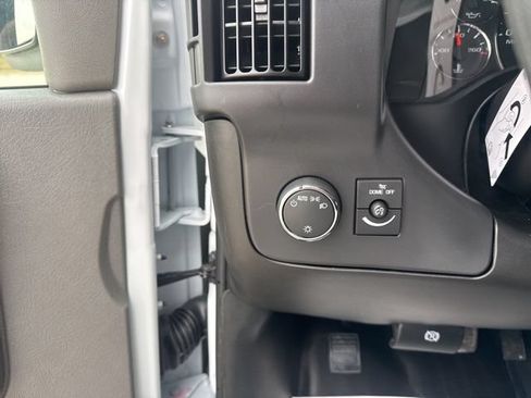 New 2026 Chevrolet Express 2500 RWD image 24