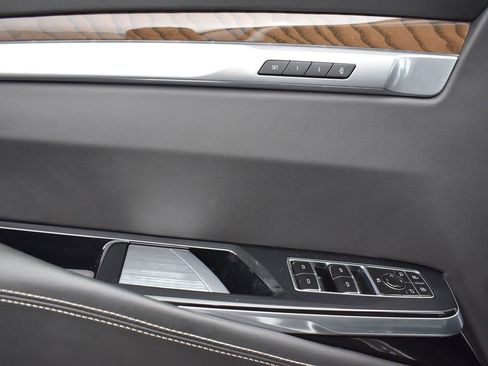 Certified 2025 Cadillac Escalade Sport Platinum image 10