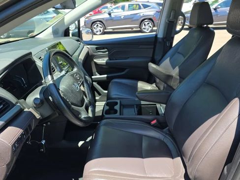 Used 2021 Honda Odyssey EX-L image 7