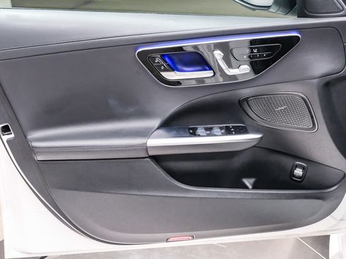 Used 2023 Mercedes-Benz C 300 Sedan image 27