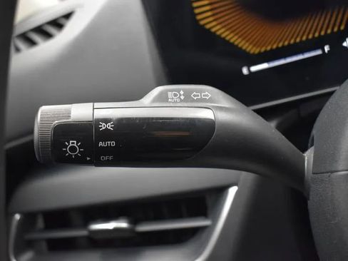 Used 2025 Kia K4 FWD image 24