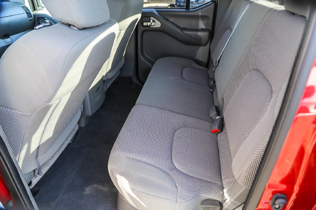 Used 2021 Nissan Frontier S RWD image 36