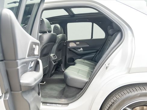 Certified 2024 Mercedes-Benz GLE 450 4MATIC image 33