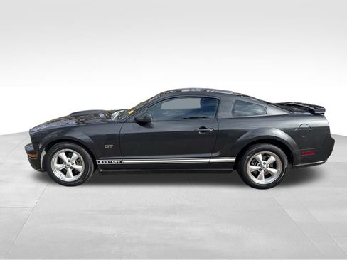 Used 2007 Ford Mustang GT image 2