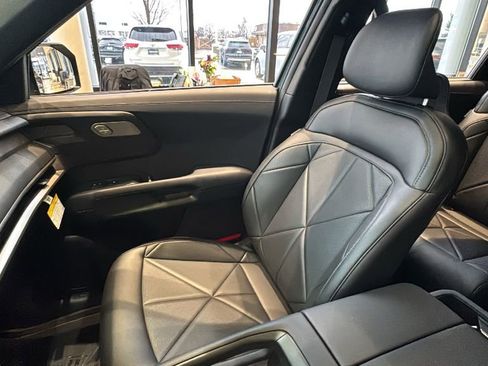 New 2027 Kia Telluride EX image 13