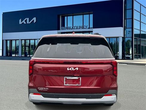 New 2026 Kia Carnival LXS image 10