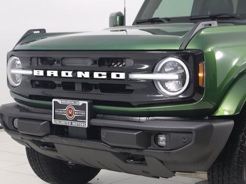 Used 2024 Ford Bronco Outer Banks image 53