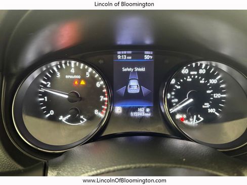 Used 2018 Nissan Rogue SL w/ Premium Package AWD/4WD image 48