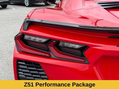 Used 2022 Chevrolet Corvette Stingray Preferred Conv w/ Z51 Performance Package RWD image 9