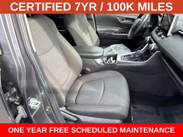 Used 2024 Toyota RAV4 XLE FWD image 9