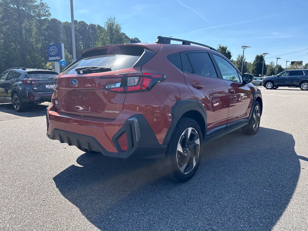 Used 2025 Subaru Crosstrek 2.5i Limited w/ Crosstrek Mirror Package AWD/4WD image 5